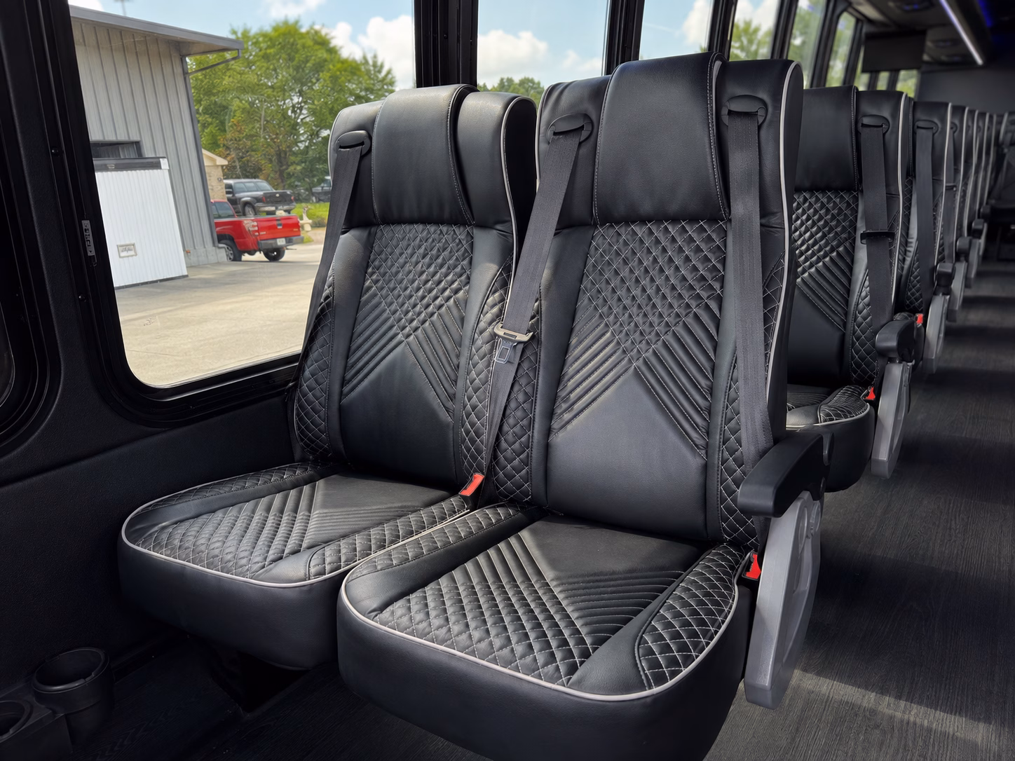 easy bus rentals for youth sports teams and travel leagues across memphis