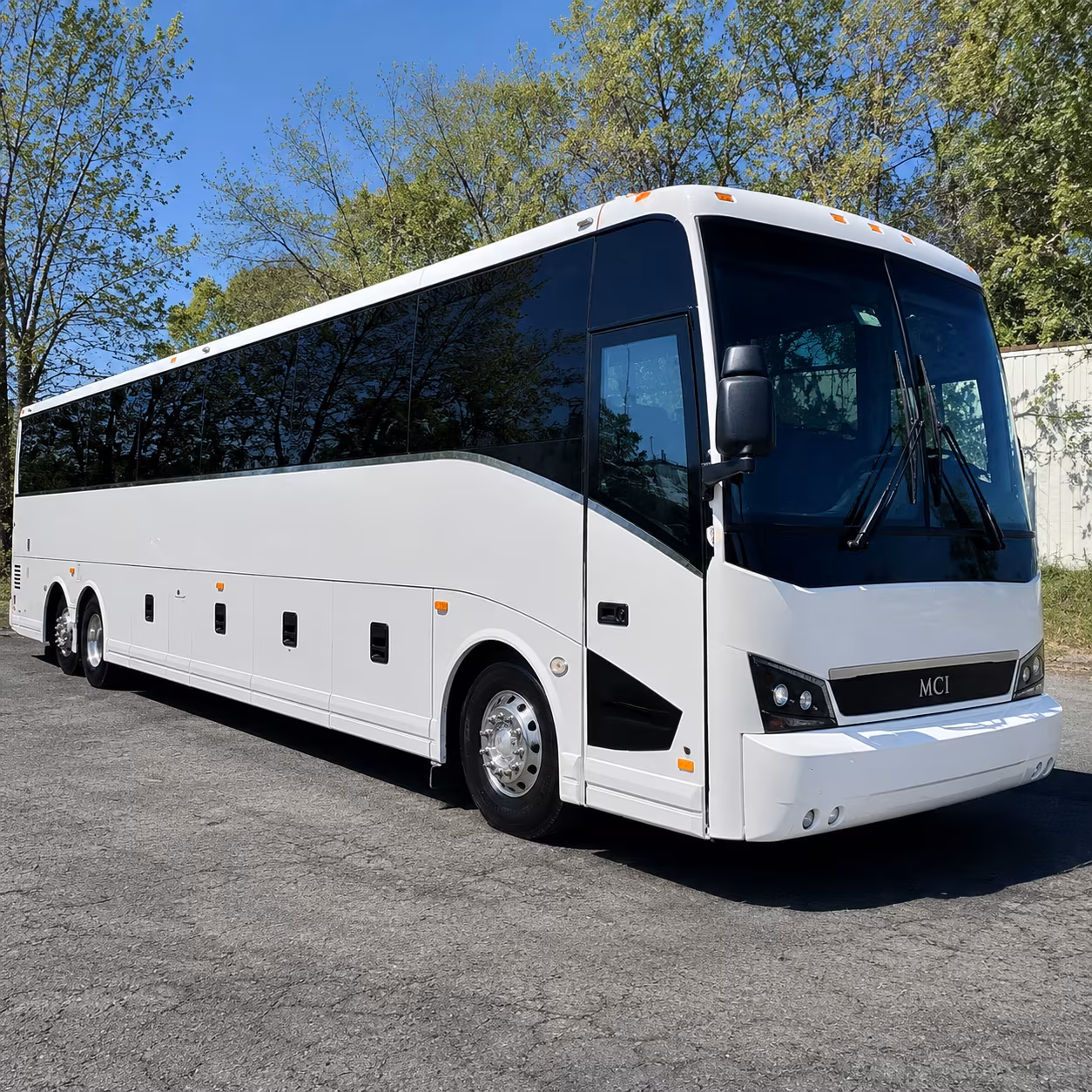 employee shuttle buses for the memphis medical district