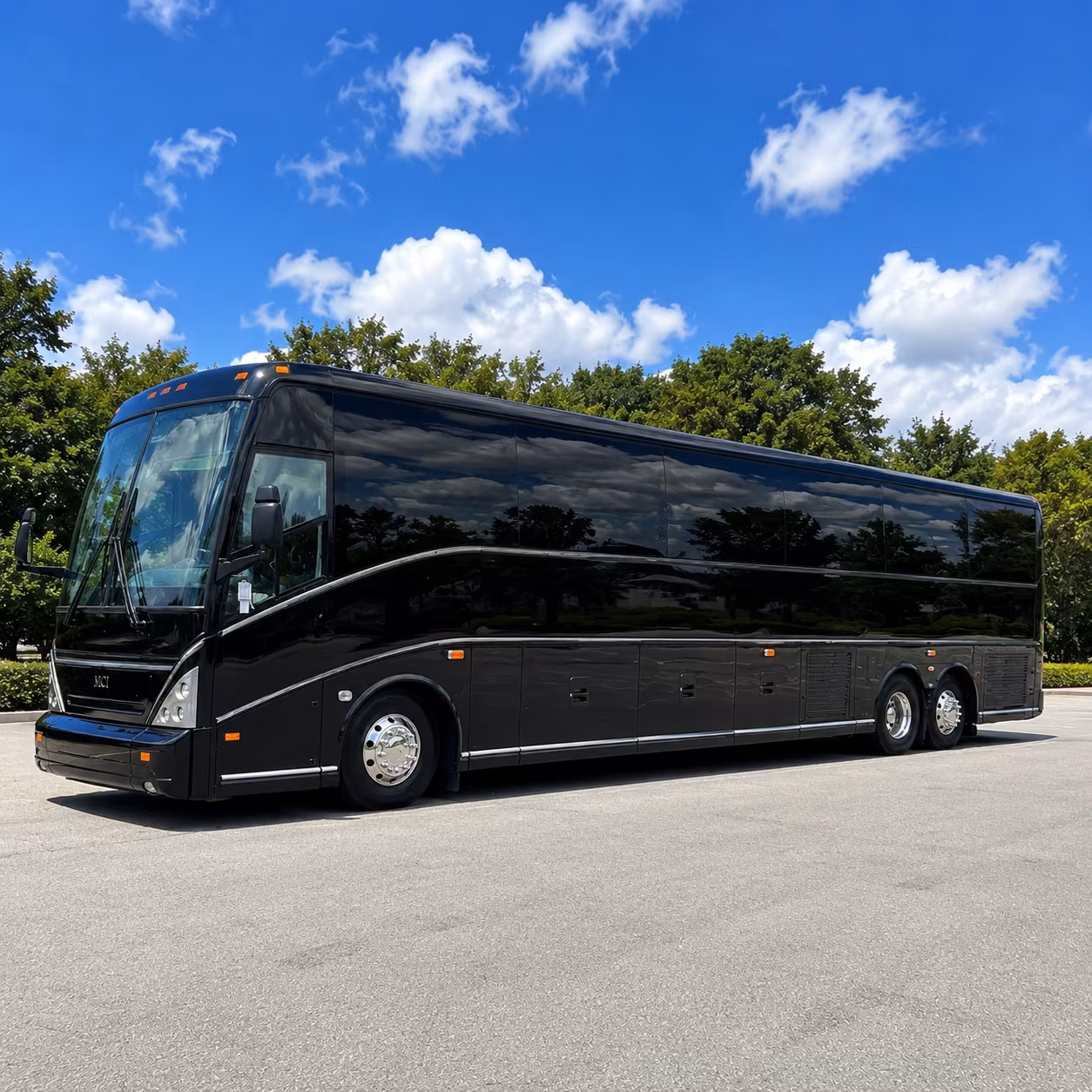 field trip buses for the pink palace museum and planetarium