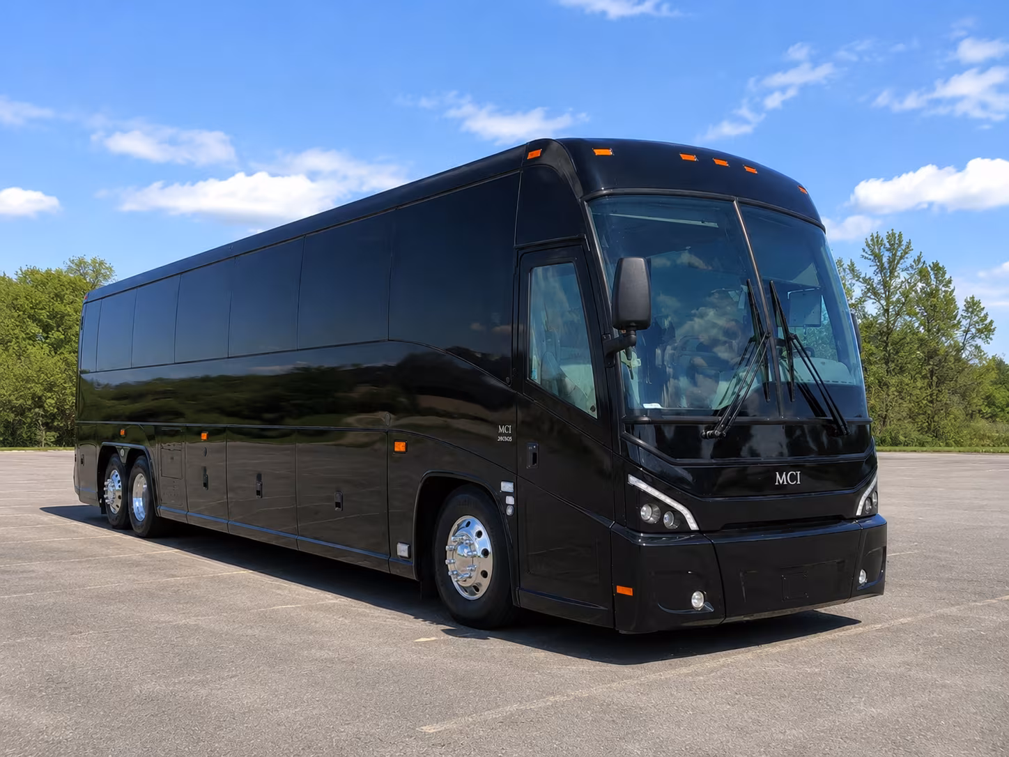 long distance charter buses for memphis fans traveling to away games