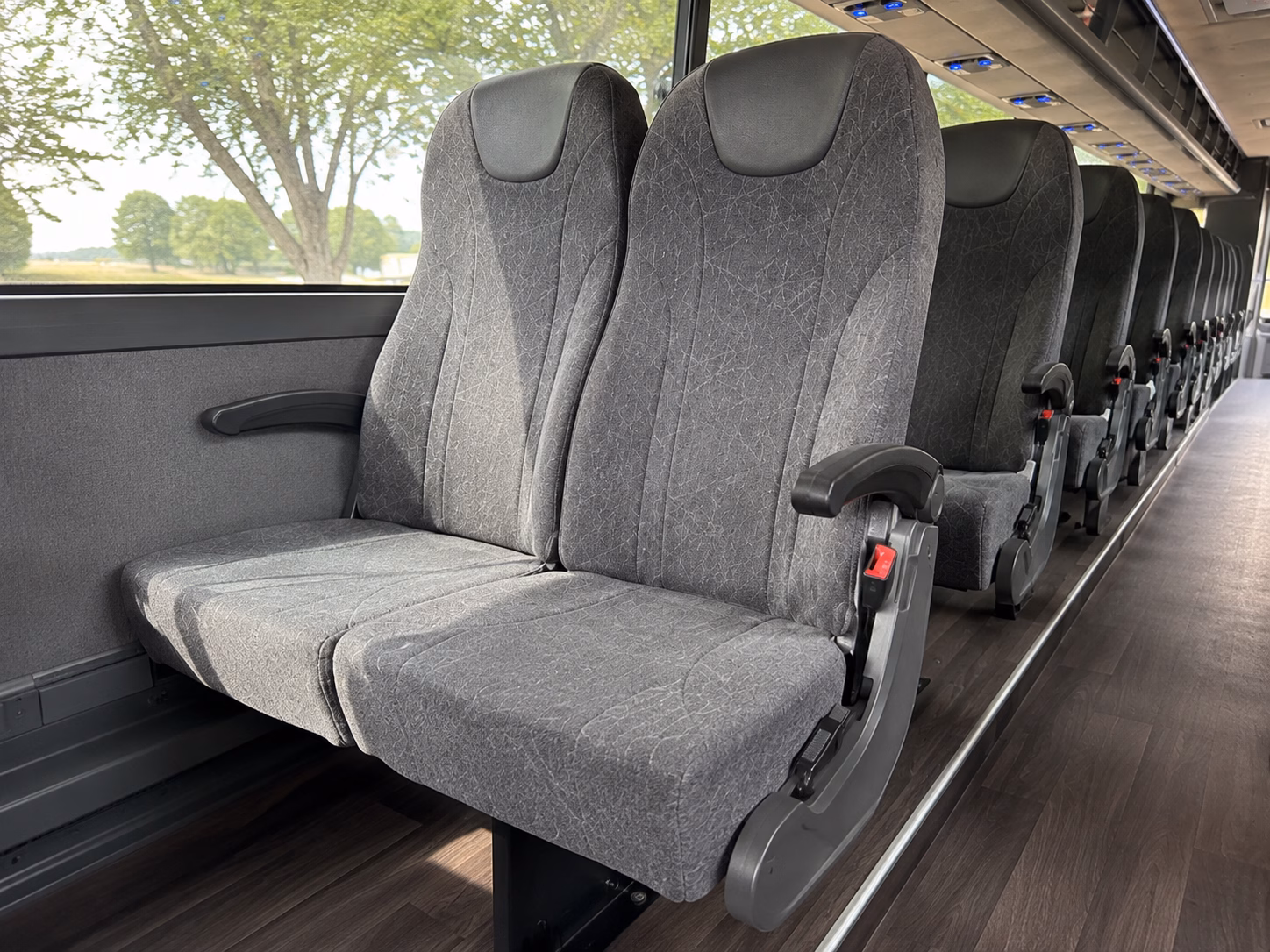 wine festival bus rentals for memphis events and shelby county tastings